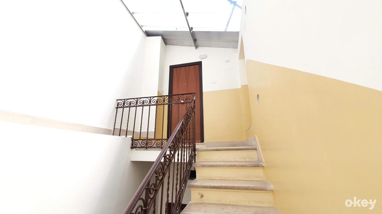 La Terrazza Tra I Tetti Studio - Bari Centro Leilighet Eksteriør bilde